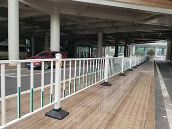 市政护栏 - 河北振兴金源丝网集团图片4