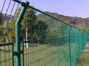 围墙护栏网 - 河北振兴金源丝网集团图片3