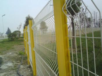 桃型柱护栏网 - 河北振兴金源丝网集团图片2