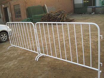 临时护栏网 - 河北振兴金源丝网集团图片4